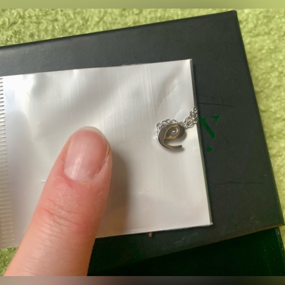 ✨ NWT Mint and Lily Tiny Initial Script Necklace Letter E - Picture 7 of 8